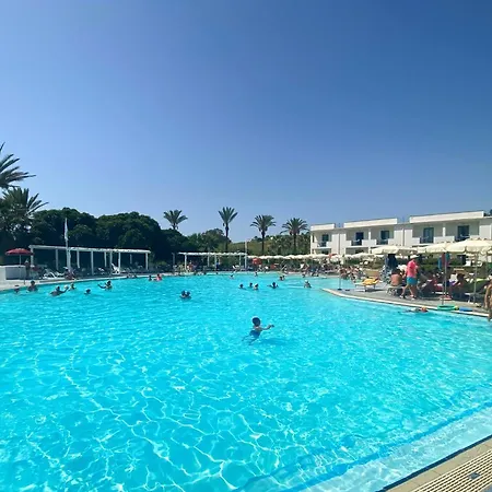 Hotel Zeta Club Selinunte 4*