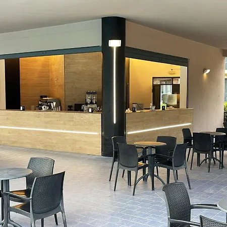 Hotel Zeta Club Selinunte 4*