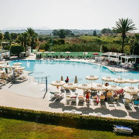 Отель Zeta Club Selinunte